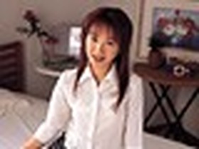 近親相姦 53人の義母が息子のチ○ポに溺れてガマンできない 8時間×2枚組　サンプル画像06